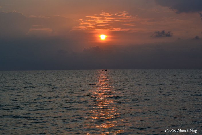 Sunset by Long Beach in Phu Quoc Island, Vietnam