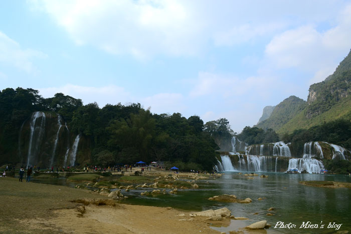 Cao-Bang-Ban-Gioc-Waterfalls-Mien-Blog-2
